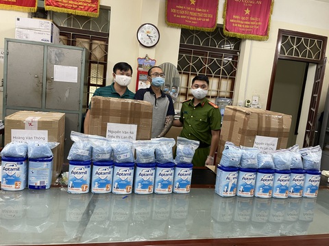 Phá đường dây ma túy khủng từ Hà Lan về Việt Nam qua đường hàng không - Ảnh 2. Phá đường dây ma túy khủng từ Hà Lan về Việt Nam qua đường hàng không - Ảnh 2.