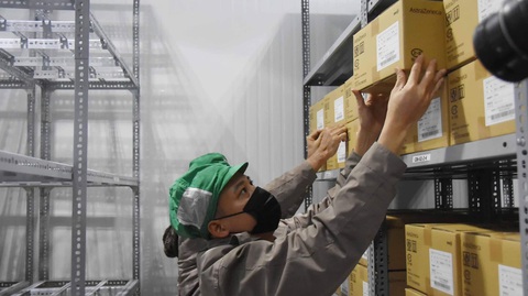 Nhật tiếp tục viện trợ cho Việt Nam 1 triệu liều vắc xin AstraZeneca - Ảnh 2. Nhật tiếp tục viện trợ cho Việt Nam 1 triệu liều vắc xin AstraZeneca - Ảnh 2.