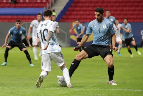 Messi tỏa sáng giúp Argentina có trận thắng đầu tiên ở Copa America 2021 - Ảnh 1. Messi tỏa sáng giúp Argentina có trận thắng đầu tiên ở Copa America 2021 - Ảnh 1.
