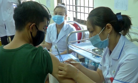 Bà Rịa - Vũng Tàu: Gần 1 triệu người đăng ký mua vắc xin, tỉnh xin mua 1,5 triệu liều - Ảnh 1. Bà Rịa - Vũng Tàu: Gần 1 triệu người đăng ký mua vắc xin, tỉnh xin mua 1,5 triệu liều - Ảnh 1.