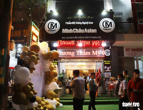 31 người khắp tỉnh thành có dịch tụ tập khai trương thẩm mỹ viện ở Bảo Lộc - Ảnh 1. 31 người khắp tỉnh thành có dịch tụ tập khai trương thẩm mỹ viện ở Bảo Lộc - Ảnh 1.
