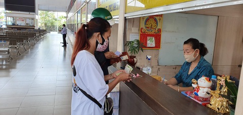 Cần Thơ tạm dừng hoạt động vận tải hành khách thêm 7 tỉnh thành - Ảnh 1. Cần Thơ tạm dừng hoạt động vận tải hành khách thêm 7 tỉnh thành - Ảnh 1.