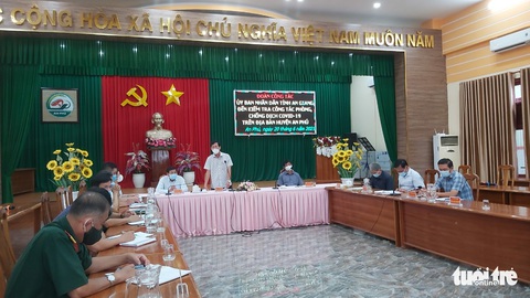An Giang khoanh vùng bán kính 300m sau khi chủ ghe cá mắc COVID-19 - Ảnh 2. An Giang khoanh vùng bán kính 300m sau khi chủ ghe cá mắc COVID-19 - Ảnh 2.