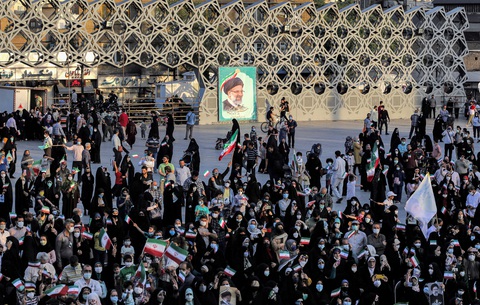 Ebrahim Raisi, người mang tới bình minh kỷ nguyên mới cho Iran, là ai? - Ảnh 1. Ebrahim Raisi, người mang tới bình minh kỷ nguyên mới cho Iran, là ai? - Ảnh 1.
