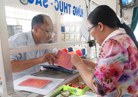 TP.HCM đề nghị bổ sung nhiều biên chế công chức phường - Ảnh 1. TP.HCM đề nghị bổ sung nhiều biên chế công chức phường - Ảnh 1.