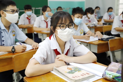 Cãi một hồi, thấy... thi mới công bằng, thi tuyển lớp 10 TP.HCM tháng 8 được không? - Ảnh 1. Cãi một hồi, thấy... thi mới công bằng, thi tuyển lớp 10 TP.HCM tháng 8 được không? - Ảnh 1.