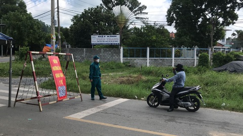TP.HCM thiết lập vùng phong tỏa một phần ấp Hậu Lân và thị trấn Hóc Môn - Ảnh 1. TP.HCM thiết lập vùng phong tỏa một phần ấp Hậu Lân và thị trấn Hóc Môn - Ảnh 1.