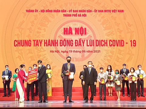 Tập đoàn Tân Hoàng Minh ủng hộ 20 tỉ đồng, chung tay đẩy lùi dịch COVID-19 - Ảnh 1. Tập đoàn Tân Hoàng Minh ủng hộ 20 tỉ đồng, chung tay đẩy lùi dịch COVID-19 - Ảnh 1.