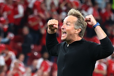 Eriksen gửi thư chúc mừng các đồng đội Đan Mạch - Ảnh 1. Eriksen gửi thư chúc mừng các đồng đội Đan Mạch - Ảnh 1.