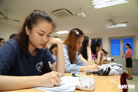 Thu hút người giỏi làm giáo viên: có nơi hỗ trợ 55 lần mức lương cơ sở - Ảnh 1. Thu hút người giỏi làm giáo viên: có nơi hỗ trợ 55 lần mức lương cơ sở - Ảnh 1.