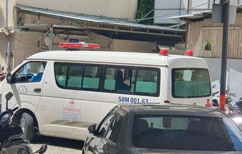 Bệnh viện Đa khoa Sài Gòn phát hiện 5 ca COVID-19 sau 4 giờ khám sàng lọc - Ảnh 1. Bệnh viện Đa khoa Sài Gòn phát hiện 5 ca COVID-19 sau 4 giờ khám sàng lọc - Ảnh 1.