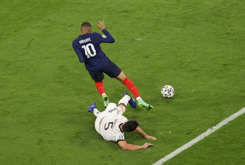 20 khoảnh khắc đáng nhớ vòng bảng Euro 2020 - Ảnh 6. 20 khoảnh khắc đáng nhớ vòng bảng Euro 2020 - Ảnh 6.