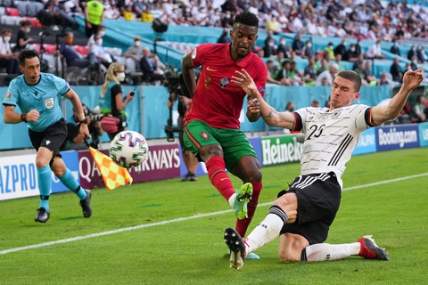 Khốc liệt với đại chiến ởbảng tử thần Euro 2020 - Ảnh 1. Khốc liệt với đại chiến ởbảng tử thần Euro 2020 - Ảnh 1.