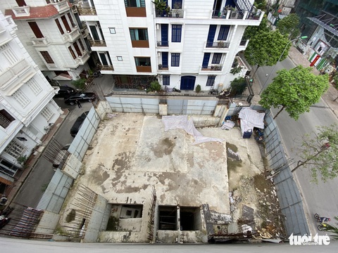 Vụ ‘nhà phố 4 tầng hầm’: Bộ Xây dựng yêu cầu Hà Nội báo cáo trước ngày 25-6 - Ảnh 1. Vụ ‘nhà phố 4 tầng hầm’: Bộ Xây dựng yêu cầu Hà Nội báo cáo trước ngày 25-6 - Ảnh 1.