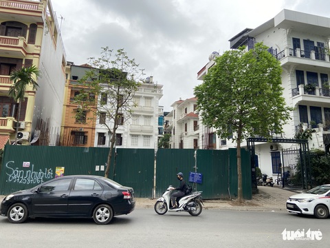 Vụ ‘nhà phố 4 tầng hầm’: Bộ Xây dựng yêu cầu Hà Nội báo cáo trước ngày 25-6 - Ảnh 2. Vụ ‘nhà phố 4 tầng hầm’: Bộ Xây dựng yêu cầu Hà Nội báo cáo trước ngày 25-6 - Ảnh 2.