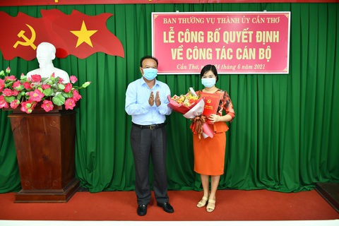 Điều động giám đốc Sở GD-ĐT Cần Thơ làm phó Ban tuyên giáo Thành ủy - Ảnh 1. Điều động giám đốc Sở GD-ĐT Cần Thơ làm phó Ban tuyên giáo Thành ủy - Ảnh 1.