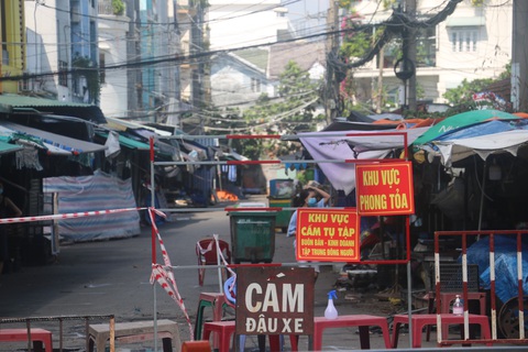 TP.HCM: 47 ca COVID-19 liên quan chợ Sơn Kỳ - Ảnh 1. TP.HCM: 47 ca COVID-19 liên quan chợ Sơn Kỳ - Ảnh 1.
