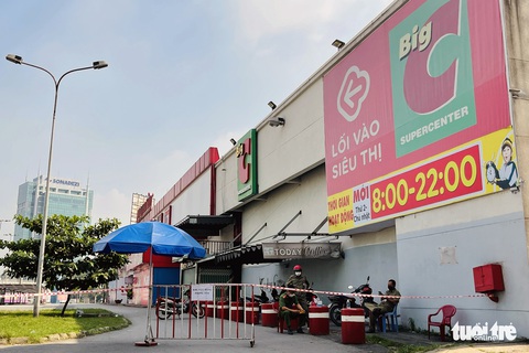 Dỡ phong tỏa Big C Đồng Nai trước thời hạn, siêu thị mở cửa trở lại từ 8h sáng 25-6 - Ảnh 1. Dỡ phong tỏa Big C Đồng Nai trước thời hạn, siêu thị mở cửa trở lại từ 8h sáng 25-6 - Ảnh 1.
