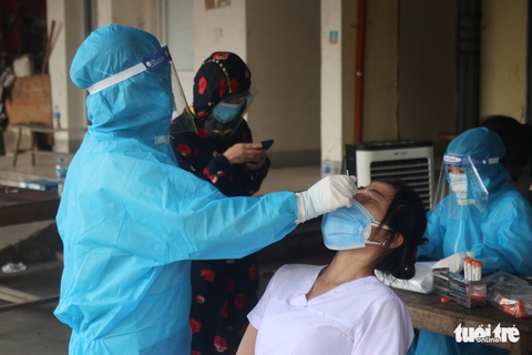 Nghệ An có ca COVID-19 mới là người bán rau ở chợ đầu mối Vinh - Ảnh 1. Nghệ An có ca COVID-19 mới là người bán rau ở chợ đầu mối Vinh - Ảnh 1.