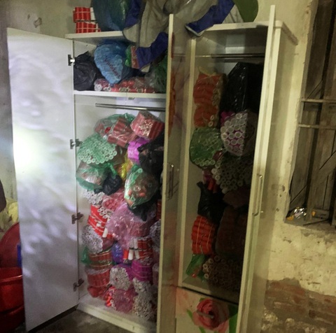 Bắt giữ nghi phạm tàng trữ ma túy, khám phá ra ‘kho’ pháo lậu - Ảnh 2. Bắt giữ nghi phạm tàng trữ ma túy, khám phá ra ‘kho’ pháo lậu - Ảnh 2.