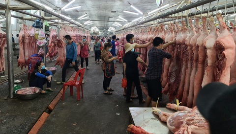 Tạm dừng mua bán tại chợ đầu mối Hóc Môn trong 1 tuần - Ảnh 1. Tạm dừng mua bán tại chợ đầu mối Hóc Môn trong 1 tuần - Ảnh 1.