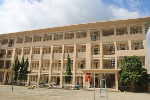 TP.HCM triển khai 2 bệnh viện dã chiến điều trị ca COVID-19 thể nhẹ - Ảnh 1. TP.HCM triển khai 2 bệnh viện dã chiến điều trị ca COVID-19 thể nhẹ - Ảnh 1.