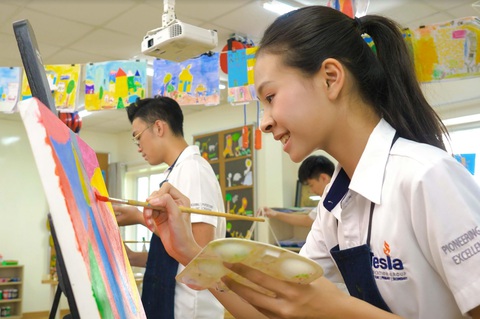 Giữa cơn đại dịch, đầu tư giáo dục cho con cũng cần đặt lên bàn cân - Ảnh 1. Giữa cơn đại dịch, đầu tư giáo dục cho con cũng cần đặt lên bàn cân - Ảnh 1.