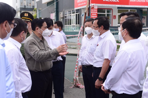 15h hôm nay 26-6, 80.000 bộ test nhanh gửi vào TP.HCM chống dịch - Ảnh 1. 15h hôm nay 26-6, 80.000 bộ test nhanh gửi vào TP.HCM chống dịch - Ảnh 1.