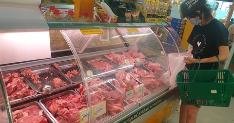 Cấp tốc điều tiết nguồn cung chợ đầu mối Hóc Môn sang chợ khác để ngăn đứt gãy - Ảnh 1. Cấp tốc điều tiết nguồn cung chợ đầu mối Hóc Môn sang chợ khác để ngăn đứt gãy - Ảnh 1.