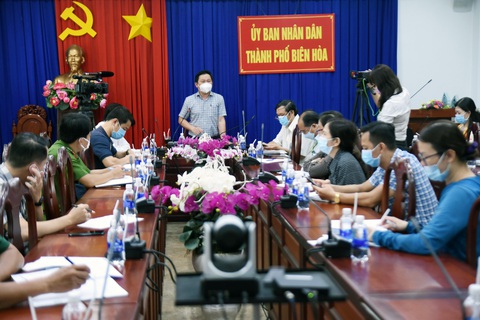 Biên Hòa đề xuất tạm dừng chợ tự phát sau ca nghi nhiễm liên quan chợ Hóc Môn - Ảnh 1. Biên Hòa đề xuất tạm dừng chợ tự phát sau ca nghi nhiễm liên quan chợ Hóc Môn - Ảnh 1.