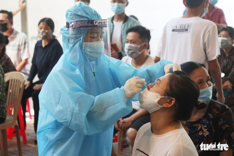 Một ngày Nghệ An có 11 ca COVID-19, TP Vinh tạm dừng thêm một chợ dân sinh - Ảnh 1. Một ngày Nghệ An có 11 ca COVID-19, TP Vinh tạm dừng thêm một chợ dân sinh - Ảnh 1.