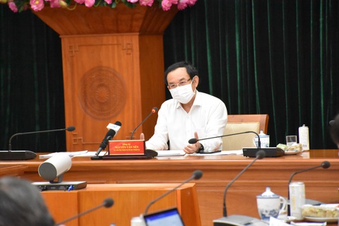 TP.HCM có 5 quận huyện nguy cơ rất cao, 9 có nguy cơ cao về COVID-19 - Ảnh 2. TP.HCM có 5 quận huyện nguy cơ rất cao, 9 có nguy cơ cao về COVID-19 - Ảnh 2.
