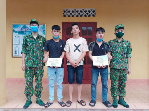 Bắt nhóm đưa người Việt Nam xuất cảnh trái phép sang Trung Quốc - Ảnh 1. Bắt nhóm đưa người Việt Nam xuất cảnh trái phép sang Trung Quốc - Ảnh 1.