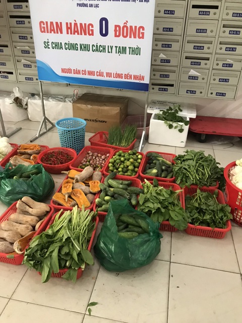 Chuyện tình thương mến thương trong chung cư bị phong tỏa - Ảnh 4. Chuyện tình thương mến thương trong chung cư bị phong tỏa - Ảnh 4.