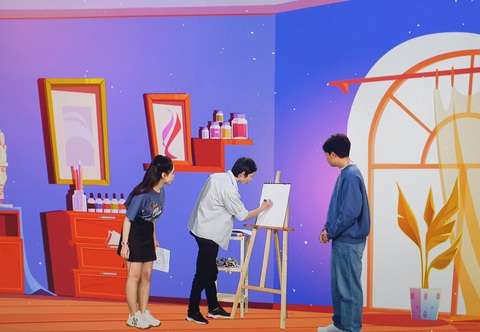 Cả nhà cùng xem truyền hình trong ngày hè mắc kẹt với dịch bệnh - Ảnh 5. Cả nhà cùng xem truyền hình trong ngày hè mắc kẹt với dịch bệnh - Ảnh 5.