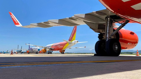 Hàng không có thể từng bước mở lại chuyến bay quốc tế vào cuối năm 2021 - Ảnh 1. Hàng không có thể từng bước mở lại chuyến bay quốc tế vào cuối năm 2021 - Ảnh 1.