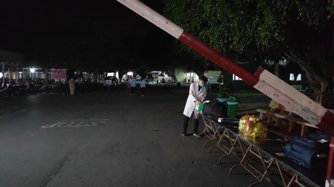 Phát hiện 3 người nghi nhiễm COVID-19, Bệnh viện Long An tạm dừng hoạt động - Ảnh 1. Phát hiện 3 người nghi nhiễm COVID-19, Bệnh viện Long An tạm dừng hoạt động - Ảnh 1.