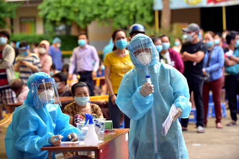 TP.HCM xét nghiệm toàn thành phố tìm F0 - Ảnh 1. TP.HCM xét nghiệm toàn thành phố tìm F0 - Ảnh 1.