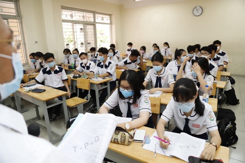 Tổ chức thi tốt nghiệp THPT tại TP.HCM: Phụ huynh ngổn ngang khi sở lấy ý kiến - Ảnh 1. Tổ chức thi tốt nghiệp THPT tại TP.HCM: Phụ huynh ngổn ngang khi sở lấy ý kiến - Ảnh 1.