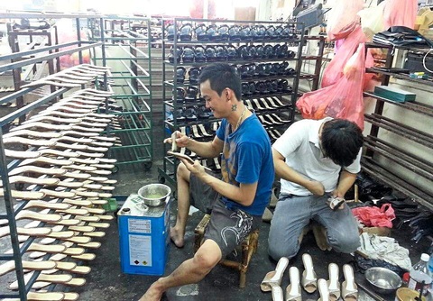 Malaysia giãn nợ vô điều kiện sáu tháng cho cá nhân và doanh nghiệp siêu nhỏ - Ảnh 1. Malaysia giãn nợ vô điều kiện sáu tháng cho cá nhân và doanh nghiệp siêu nhỏ - Ảnh 1.