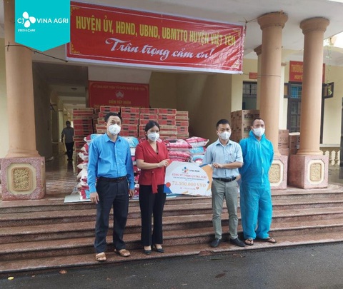 CJ Vina Agri ủng hộ 4 tỉ đồng vào Quỹ vắc xin phòng chống COVID-19 - Ảnh 2. CJ Vina Agri ủng hộ 4 tỉ đồng vào Quỹ vắc xin phòng chống COVID-19 - Ảnh 2.