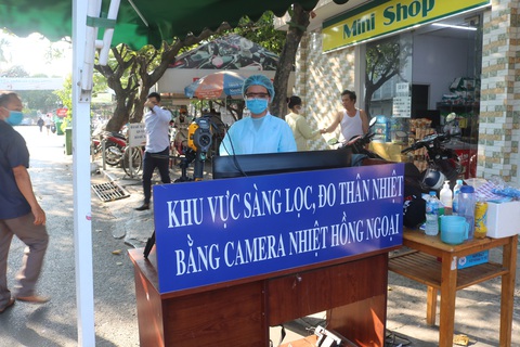 TP.HCM xét nghiệm COVID-19 cho tất cả bệnh nhân điều trị trong ngày hoặc nhập viện - Ảnh 1. TP.HCM xét nghiệm COVID-19 cho tất cả bệnh nhân điều trị trong ngày hoặc nhập viện - Ảnh 1.