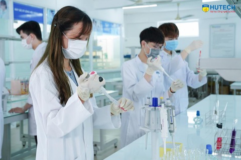 HUTECH nhận hồ sơ xét tuyển học bạ đợt 2 đến 30-6: từ 18 - 24 điểm - Ảnh 1. HUTECH nhận hồ sơ xét tuyển học bạ đợt 2 đến 30-6: từ 18 - 24 điểm - Ảnh 1.