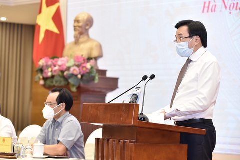 Phải làm được 3.800km đường cao tốc trong 10 năm tới - Ảnh 1. Phải làm được 3.800km đường cao tốc trong 10 năm tới - Ảnh 1.