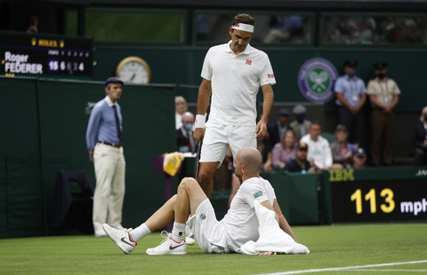 Roger Federer nói Thuỵ Sĩ thắng Pháp cũng giống như ‘dời núi’ - Ảnh 1. Roger Federer nói Thuỵ Sĩ thắng Pháp cũng giống như ‘dời núi’ - Ảnh 1.