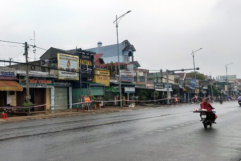 Lãnh đạo Đồng Nai: Với TP.HCM, Bình Dương như môi với răng nên phải ngăn dịch chặt chẽ - Ảnh 2. Lãnh đạo Đồng Nai: Với TP.HCM, Bình Dương như môi với răng nên phải ngăn dịch chặt chẽ - Ảnh 2.