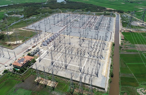 Đóng điện đường dây 500KV mạch 3, đoạn Dốc Sỏi - Pleiku 2 - Ảnh 4. Đóng điện đường dây 500KV mạch 3, đoạn Dốc Sỏi - Pleiku 2 - Ảnh 4.