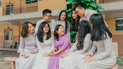 Dạy học trò từ lòng chân thành - Ảnh 1. Dạy học trò từ lòng chân thành - Ảnh 1.