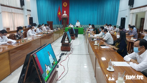 An Giang họp khẩn vụ 8 ca nghi nhiễm COVID-19 chưa rõ nguồn lây - Ảnh 1.