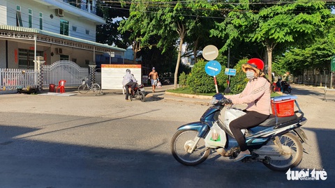 An Giang họp khẩn vụ 8 ca nghi nhiễm COVID-19 chưa rõ nguồn lây - Ảnh 3.